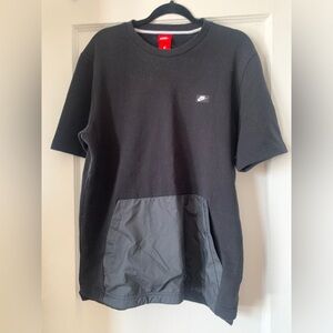 Nike Short Sleeve Sweatshirt